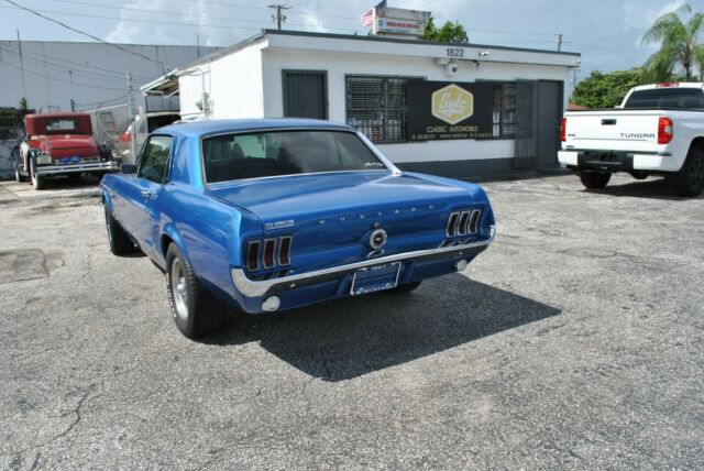 Ford Mustang 1967 image number 25