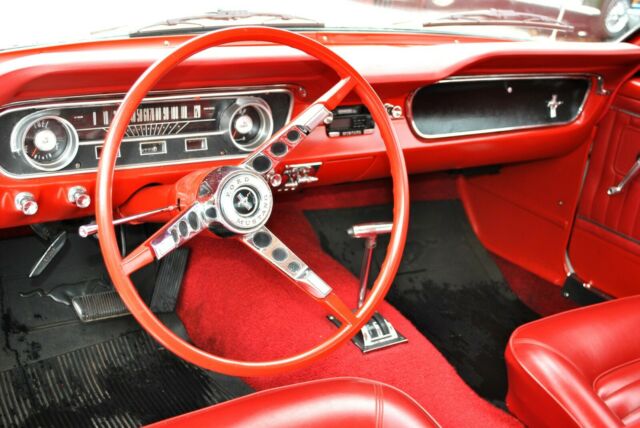 Ford Mustang 1965 image number 14