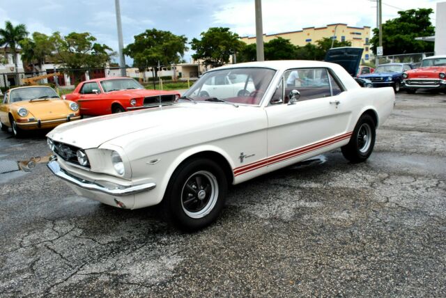 Ford Mustang 1965 image number 7