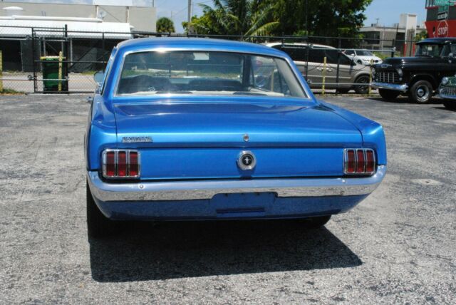 Ford Mustang 1965 image number 7