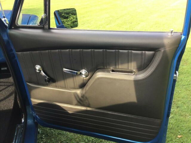 Chevrolet C-10 1968 image number 12