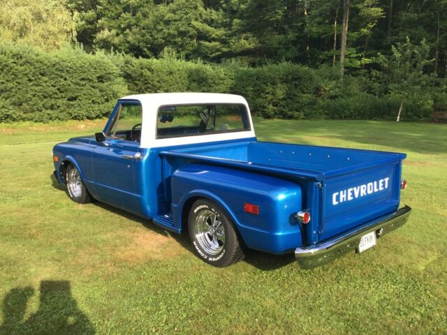 Chevrolet C-10 1968 image number 21