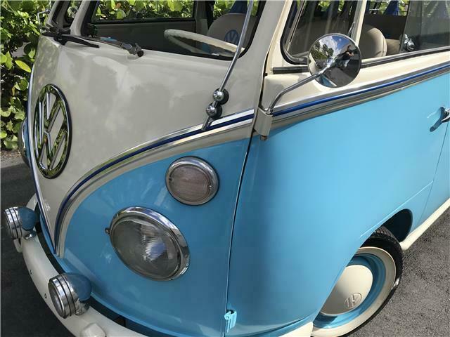 Volkswagen Bus/Vanagon 1974 image number 2