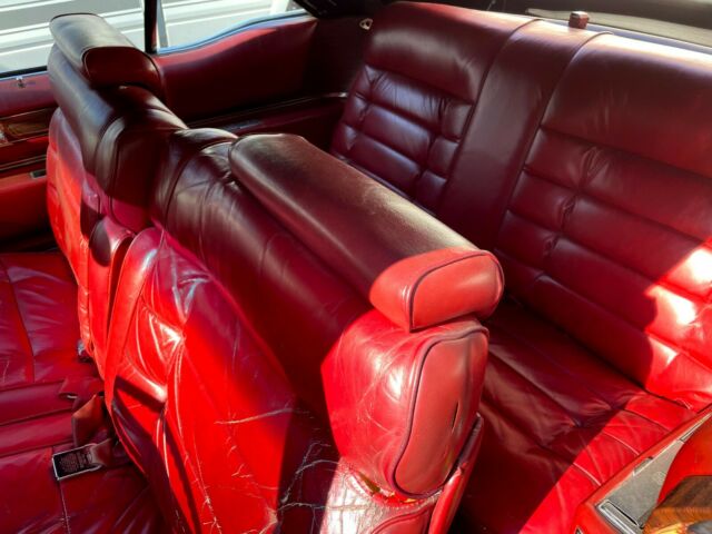 Cadillac Eldorado 1976 image number 26