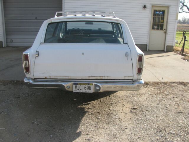 Ford Fairlane 1967 image number 5