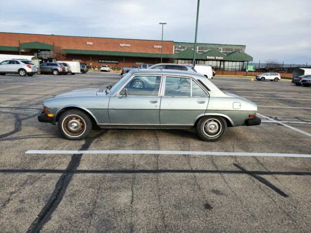 Peugeot 504 1976 image number 0