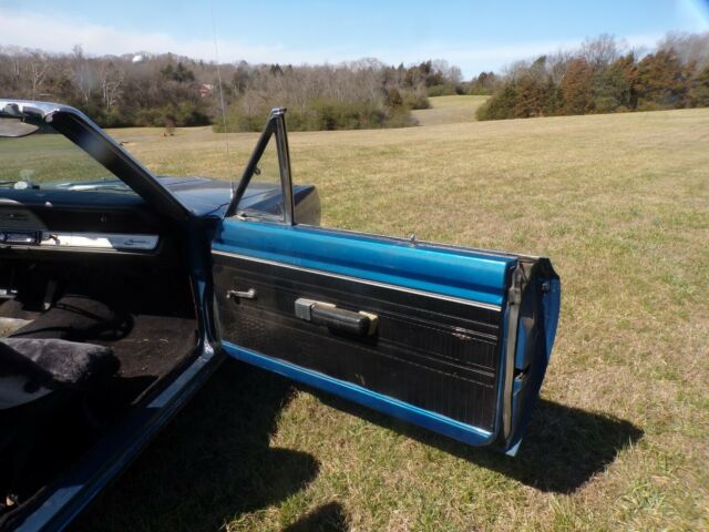 Plymouth Barracuda 1969 image number 6