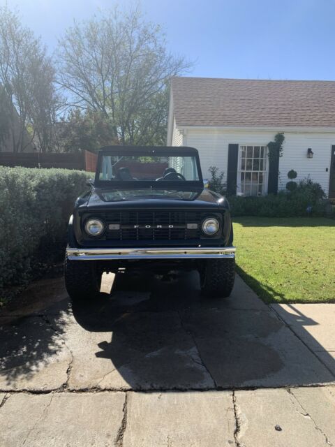 Ford Bronco 1967 image number 10