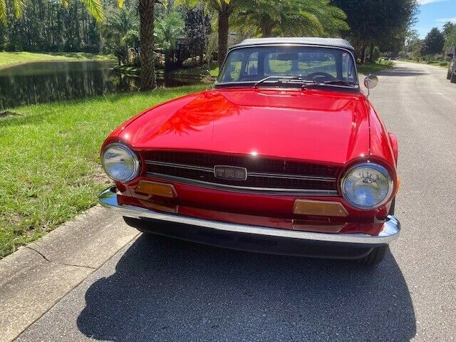 Triumph TR-6 1973 image number 7