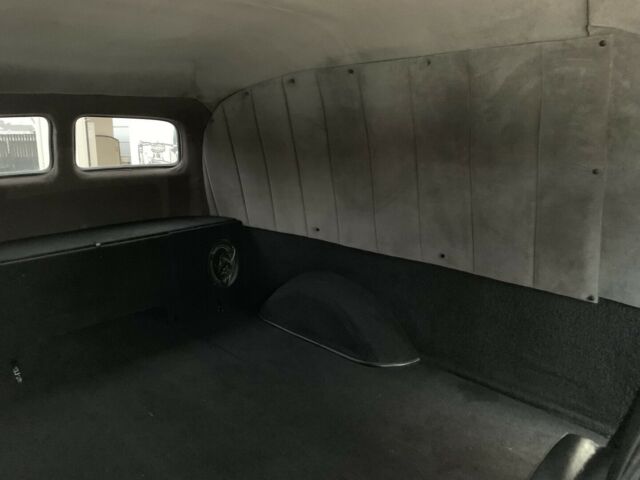 Chevrolet Panel Delivery 1952 image number 16