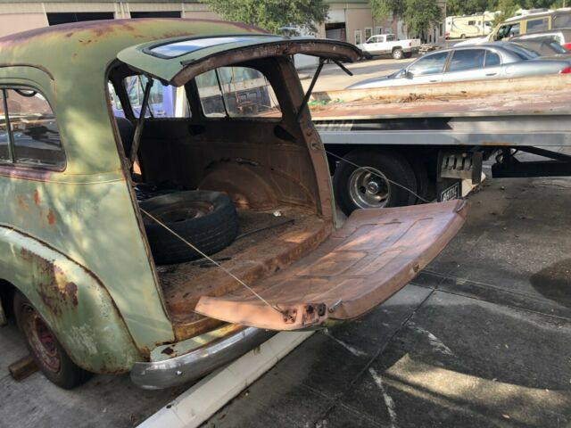 CHEVORLET CARRY ALL - SUBURBAN 1949 image number 5
