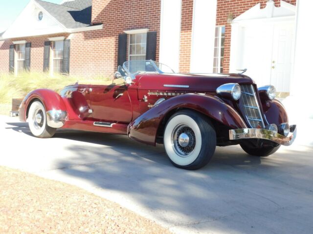 Cord boattail speedster 1936 image number 0