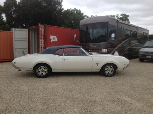 Oldsmobile Cutlass 1969 image number 5