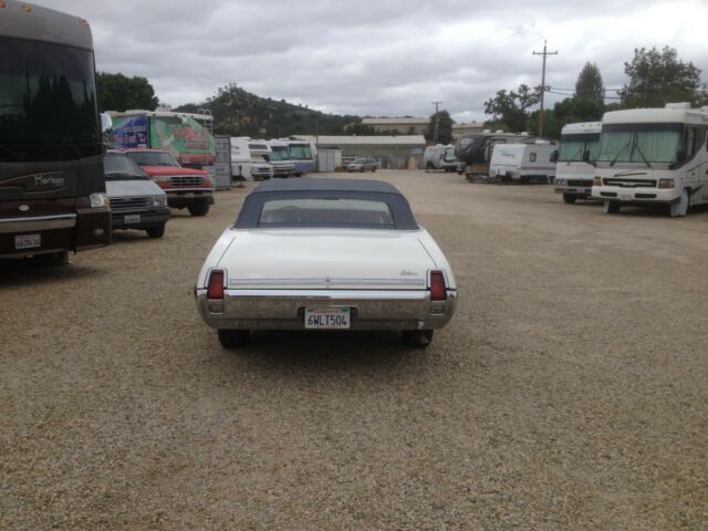 Oldsmobile Cutlass 1969 image number 6