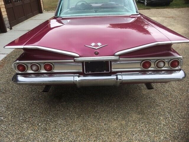 Chevrolet Impala 1960 image number 3