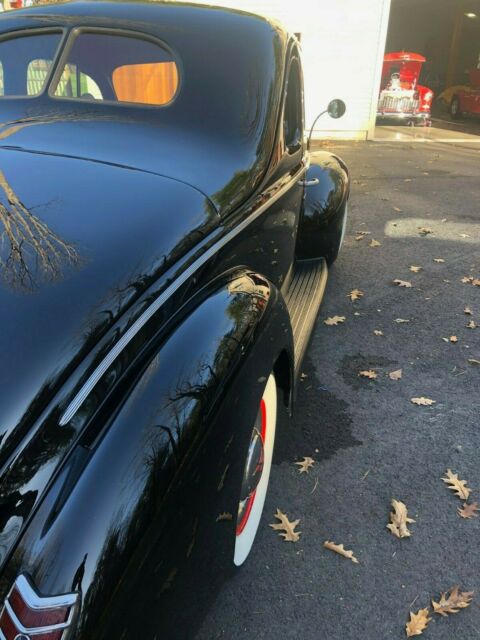 Ford Deluxe 1940 image number 5
