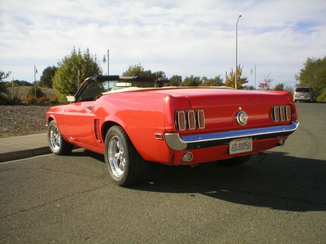 Ford Mustang 1969 image number 23