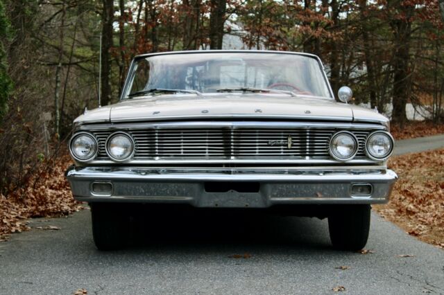 Ford Galaxie 1964 image number 24