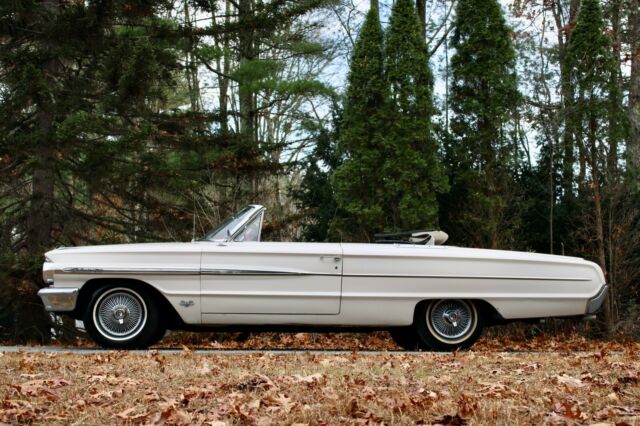 Ford Galaxie 1964 image number 3