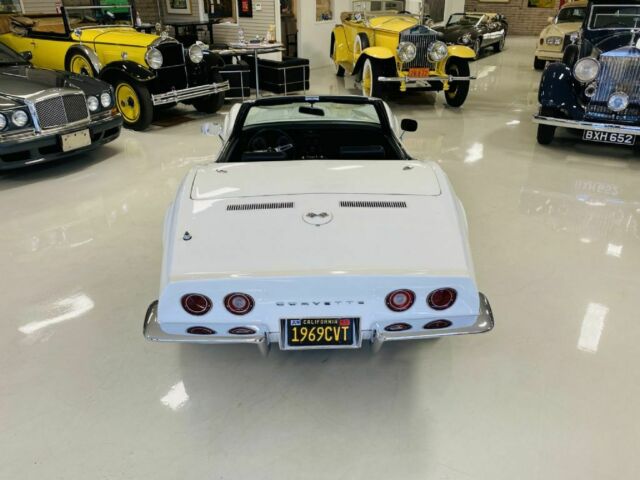 Chevrolet Corvette 1969 image number 43