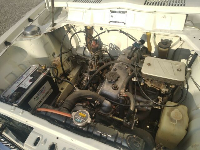 Toyota Corolla 1969 image number 13