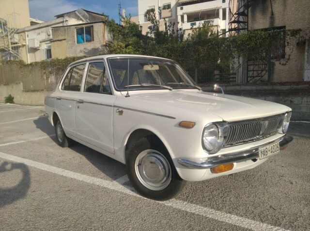 Toyota Corolla 1969 image number 14