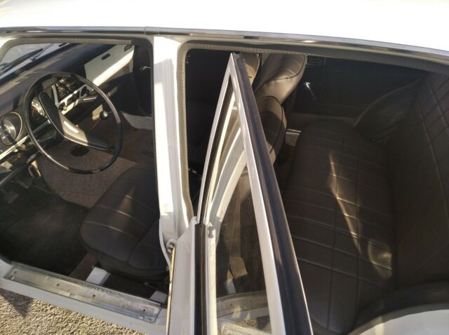 Toyota Corolla 1969 image number 4