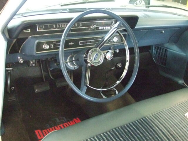 Ford Custom 390 1965 image number 18