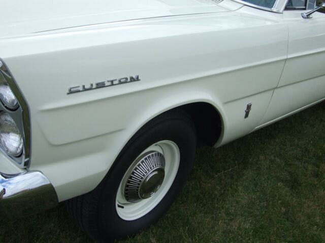 Ford Custom 390 1965 image number 20