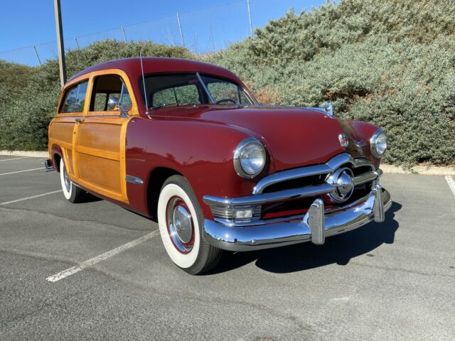 Ford Custom Deluxe Woody 1950 image number 14