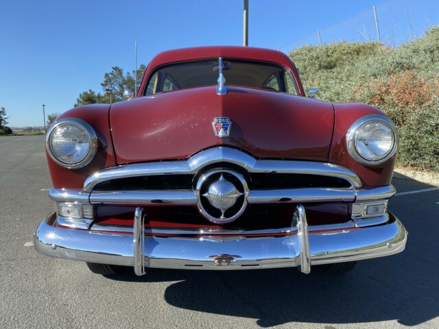 Ford Custom Deluxe Woody 1950 image number 41