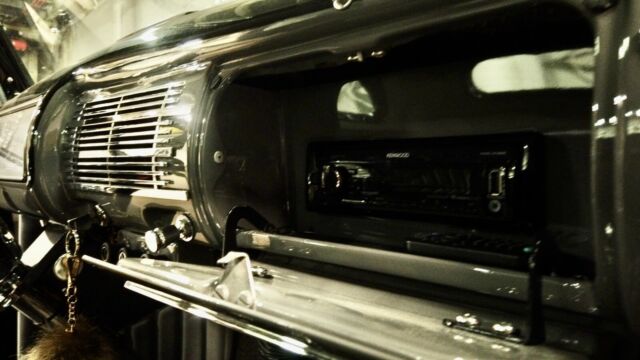 Ford 5 Window Coupe 1936 image number 15