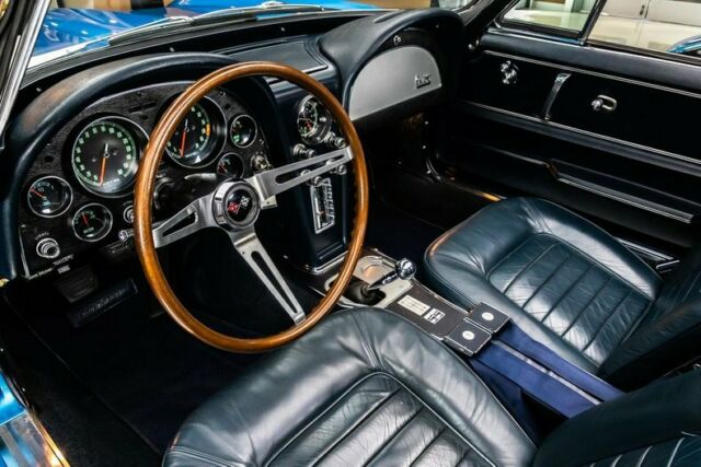Chevrolet Corvette 1966 image number 1