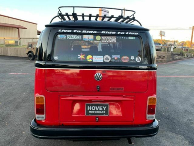 Volkswagen Bus/Vanagon 1900 image number 5