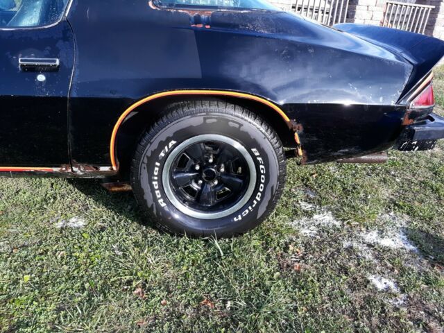 Chevrolet Camaro 1977 image number 17