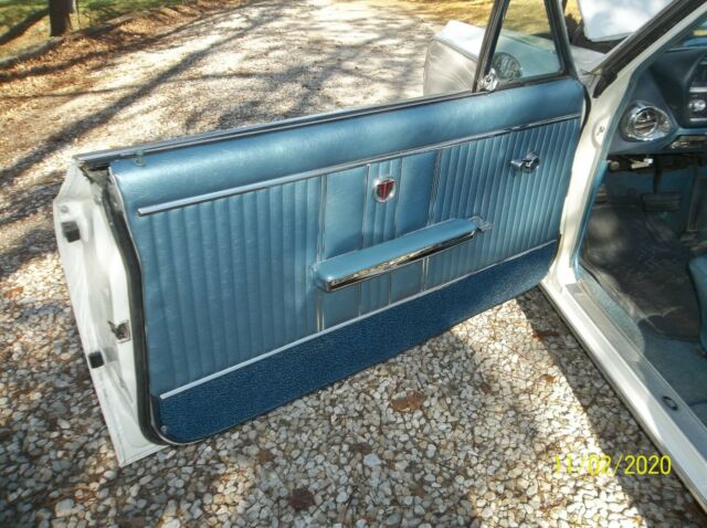 Oldsmobile Cutlass 1964 image number 13