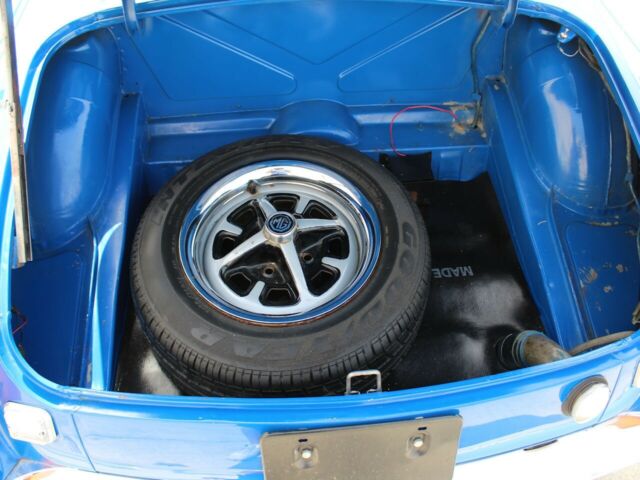MG MGB 1973 image number 32