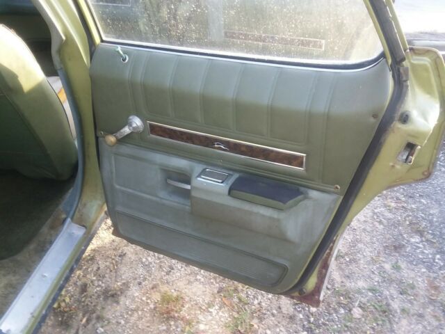 Chevrolet Impala 1971 image number 43