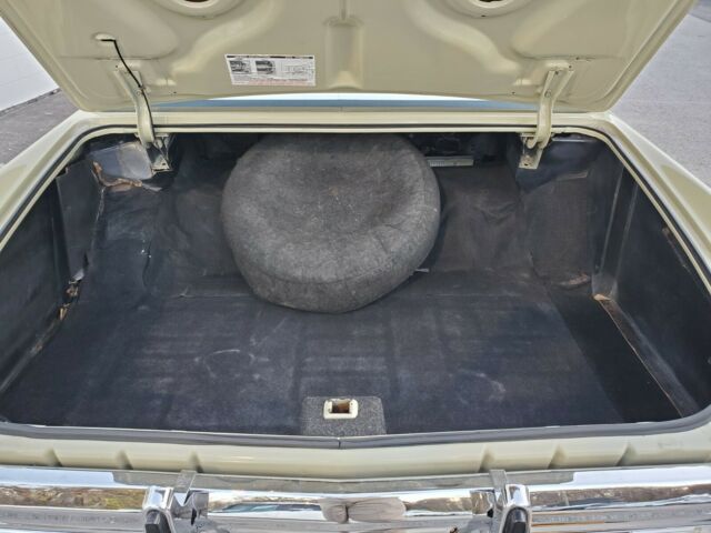 Cadillac DeVille 1972 image number 20