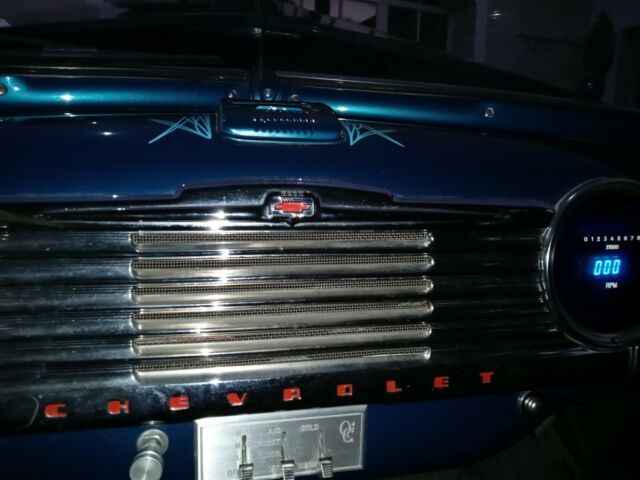 Chevrolet Fleetline Aero-Sedan 1947 image number 22