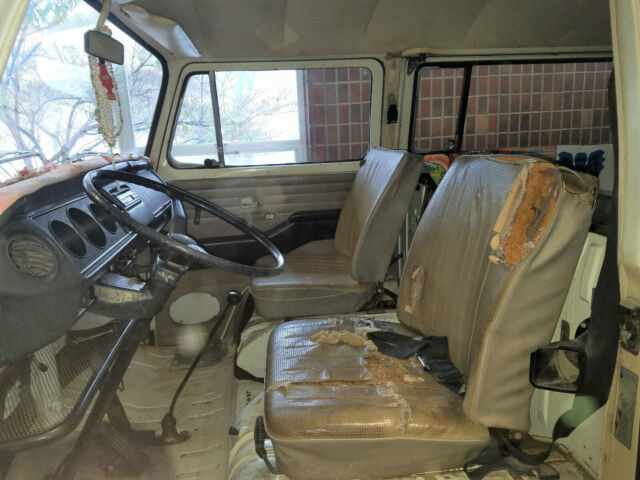 Volkswagen Bus/Vanagon 1971 image number 20