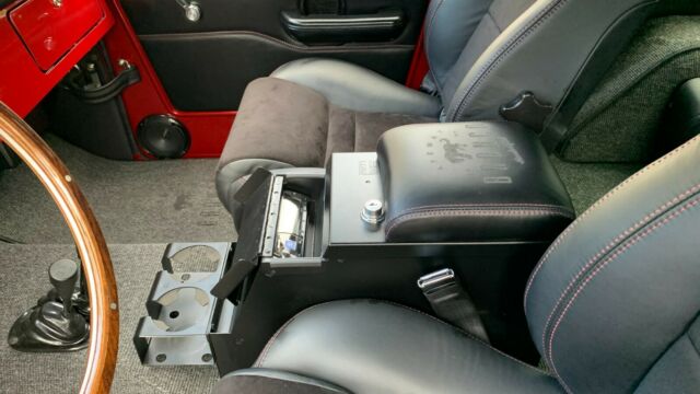 Ford Bronco 1972 image number 32
