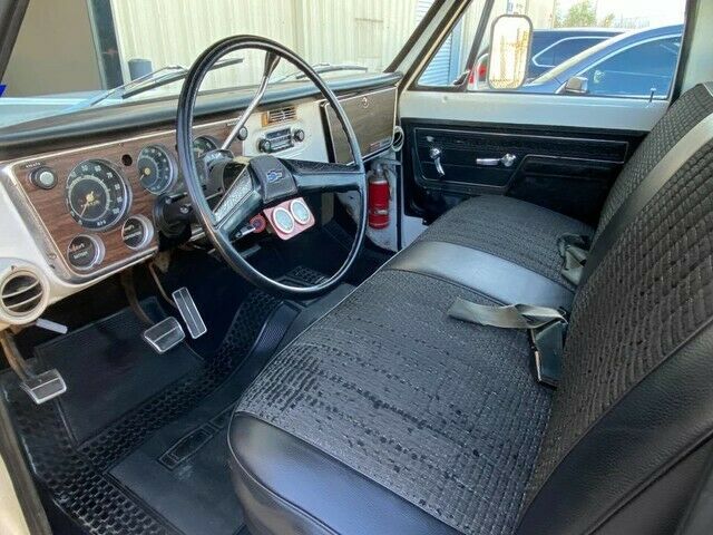 Chevrolet Cheyenne 1972 image number 41