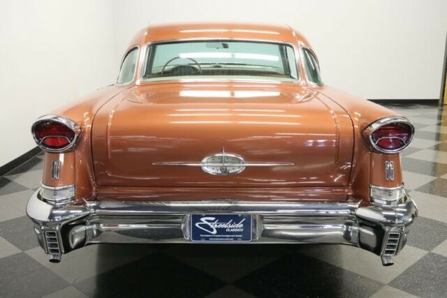 Oldsmobile Eighty-Eight 1957 image number 11