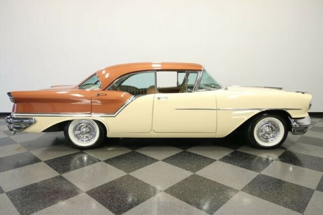 Oldsmobile Eighty-Eight 1957 image number 15