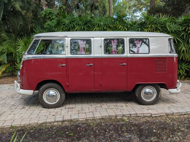 Volkswagen Bus/Vanagon 1970 image number 20