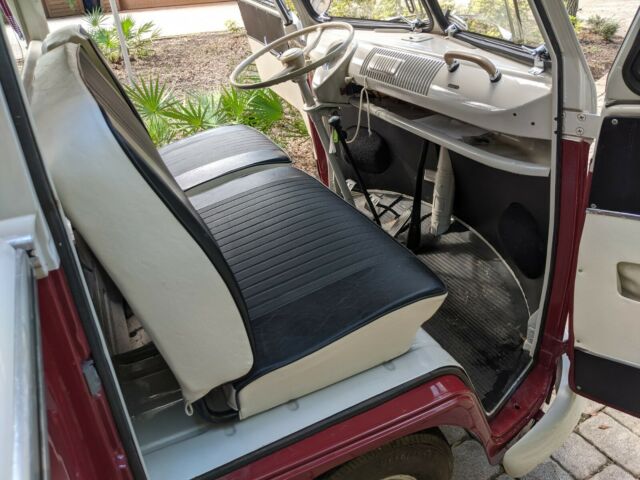 Volkswagen Bus/Vanagon 1970 image number 7