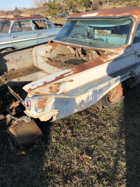 Chevrolet Impala 1961 image number 38