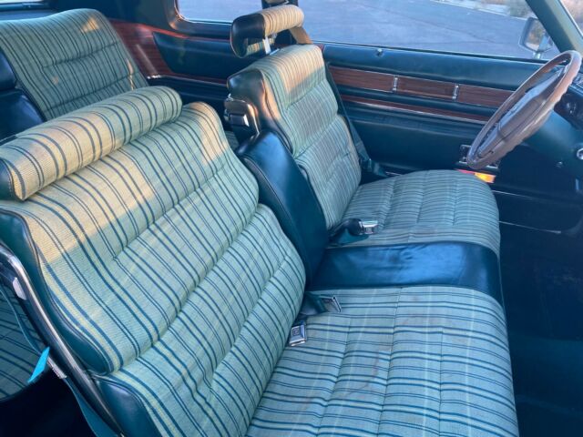 Cadillac DeVille 1976 image number 27