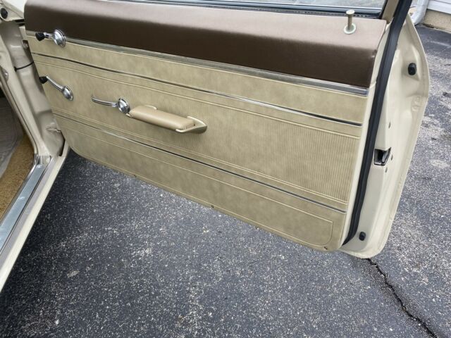 Chevrolet Biscayne Automatic 1966 image number 31